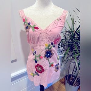 Gorgeous HAND-STITCHED "JOYSTICK' , Johnny Was...medium sold out top